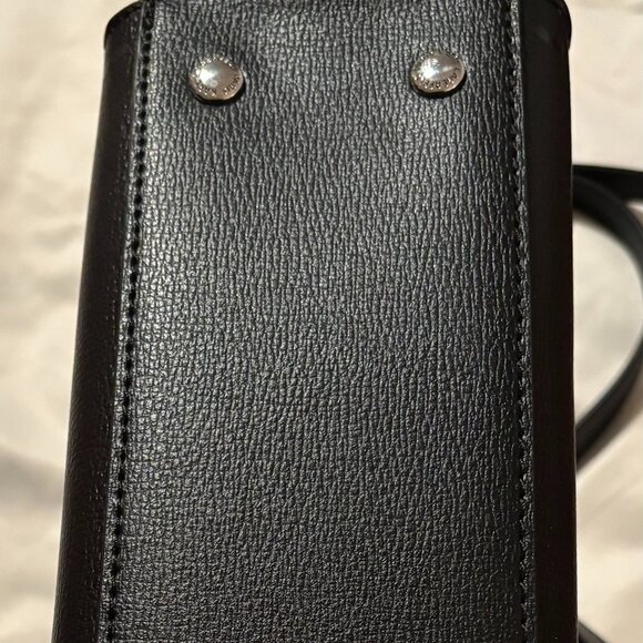 💎💎LUXURY LISTING: KARL LAGERFELD TWO WAY TOTE - Picture 5 of 11